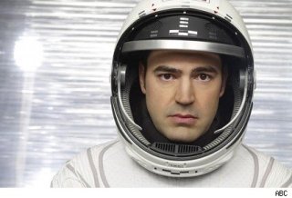 Defying-gravity-ron-livingston